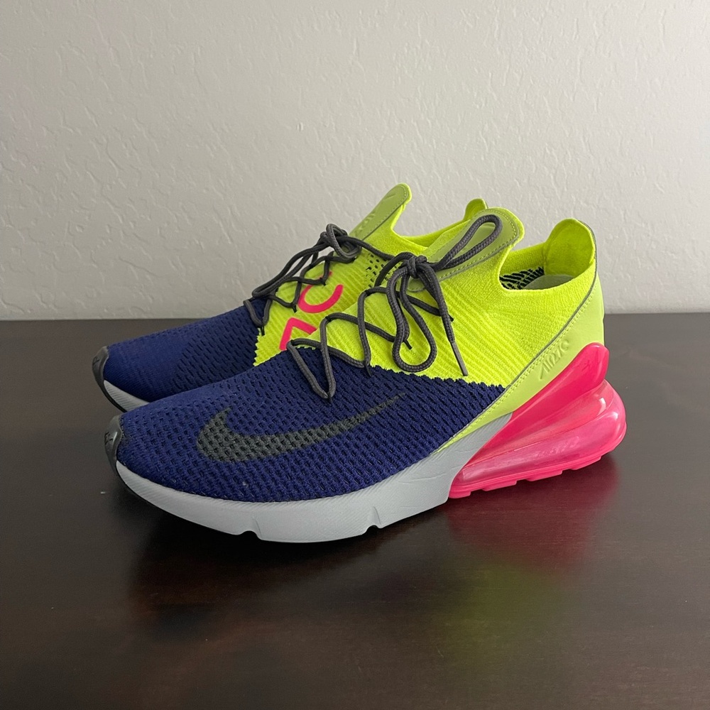 EUC Men’s Nike Air Max 270 Flyknit Regency Purple Volt Pink